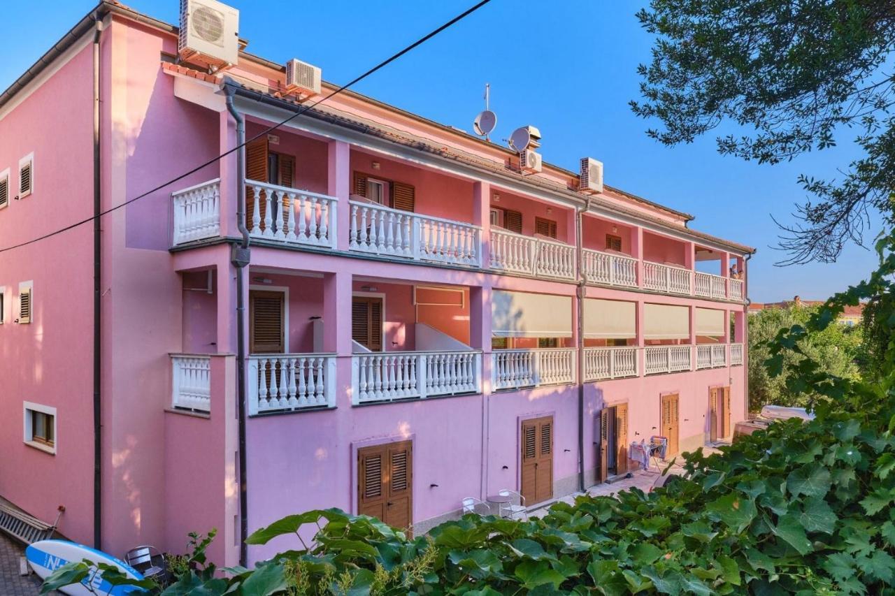 Rooms With A Parking Space Veli Losinj, Losinj - 21045 Екстериор снимка